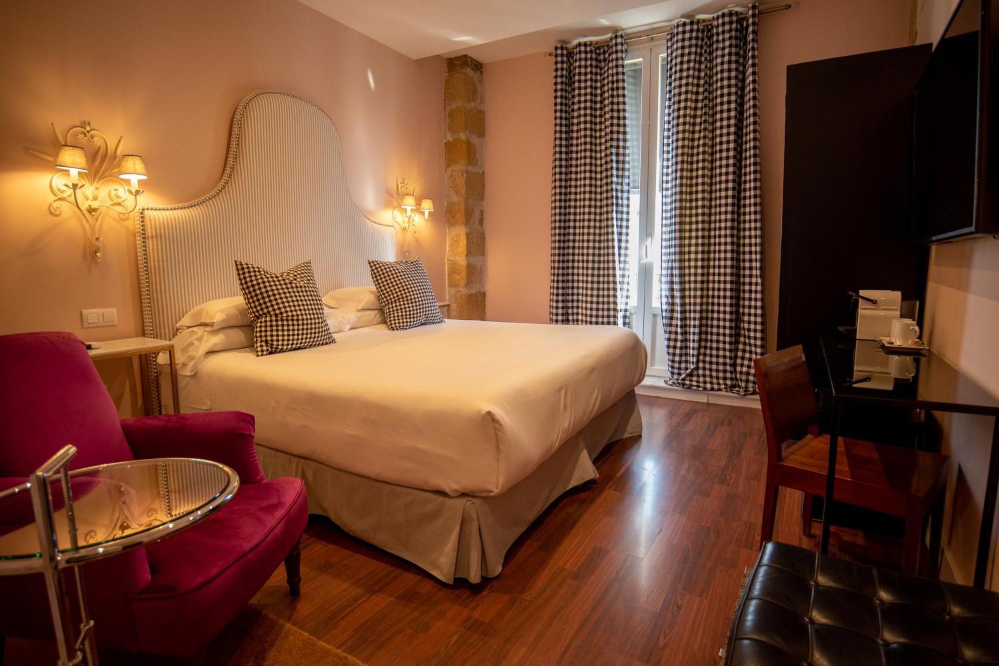 Hotel Carmen Boutique Baeza Luaran gambar
