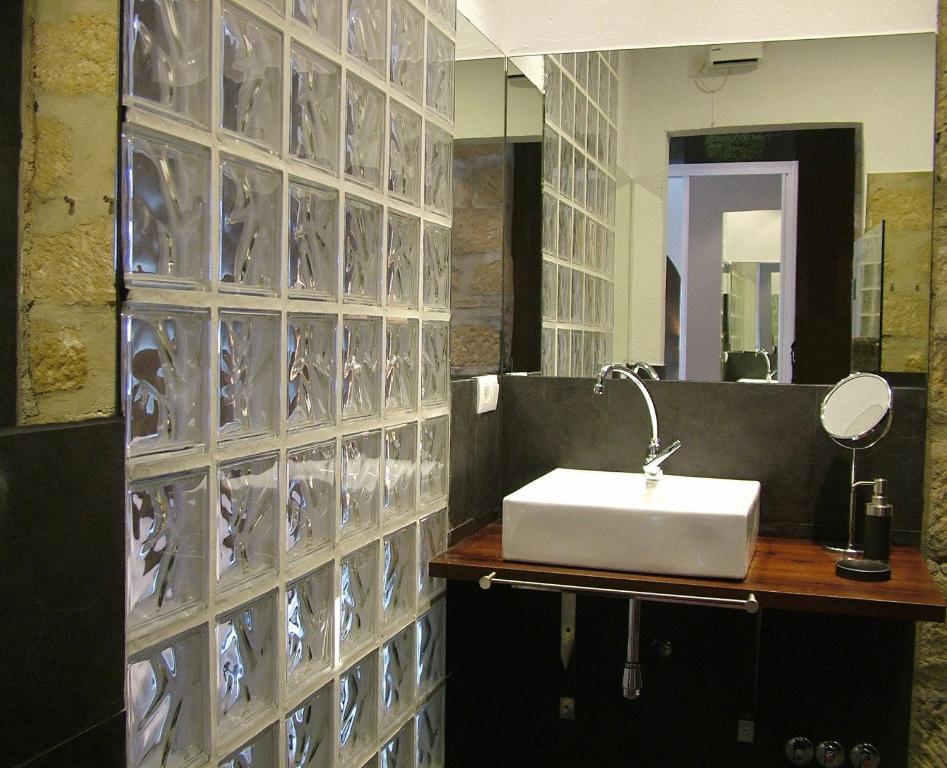 Hotel Carmen Boutique Baeza Bilik gambar